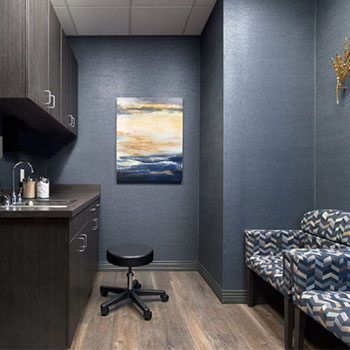 Commercial room image